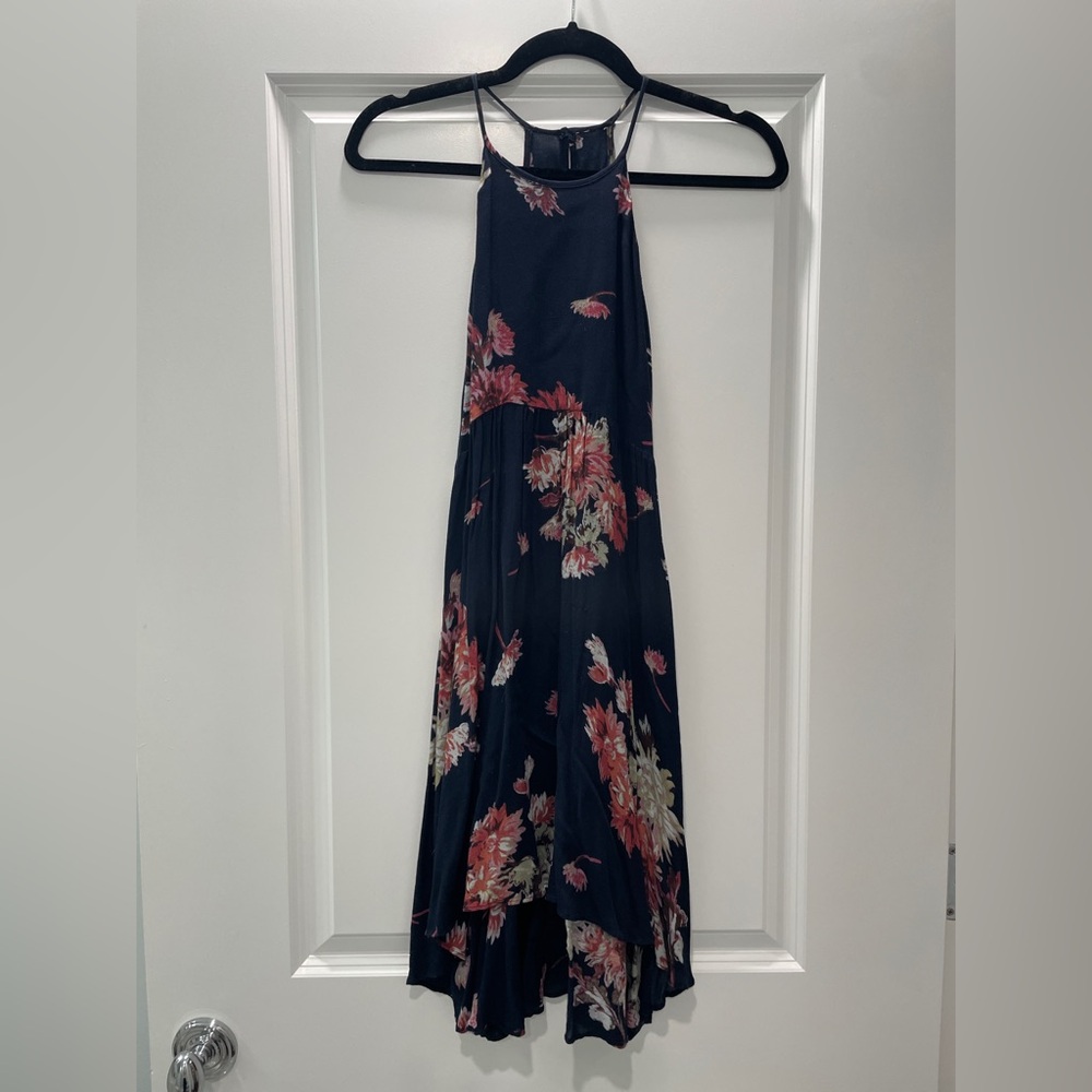 Urban Outfitters Kimchi Blue Floral Dress, Size S, with key hole button